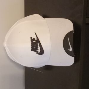 Nike Adjustable Baseball Hat
